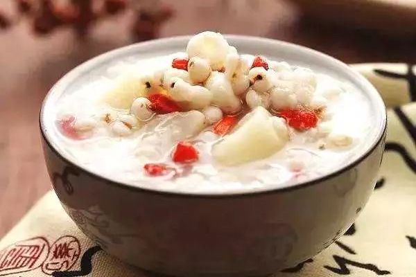 主要原料是大米, a target="_blank" href="/item/西洋参">西洋参 /a>