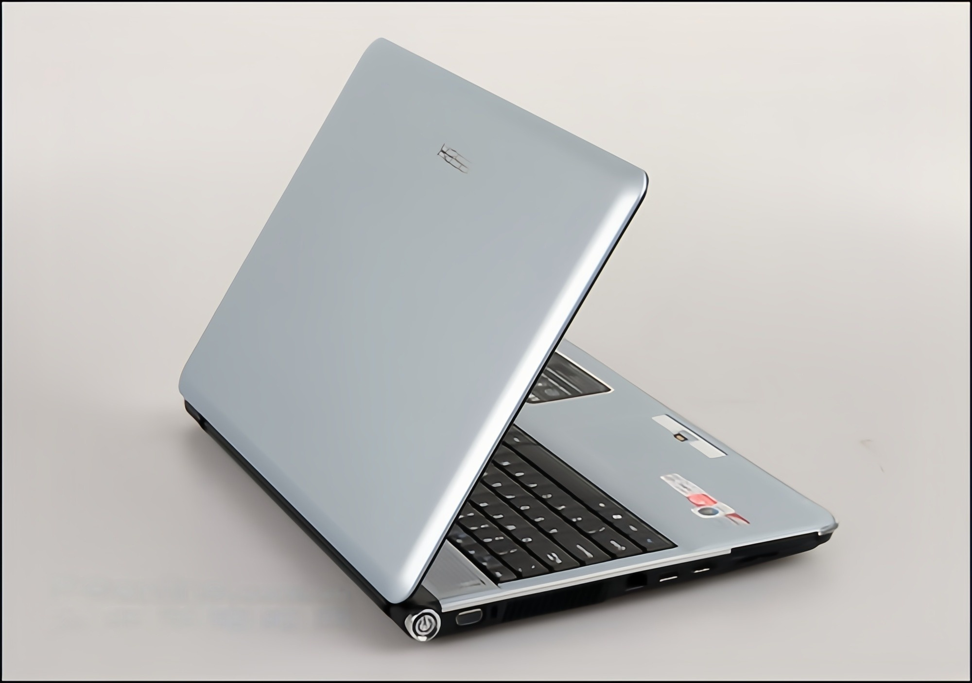 hp650是神舟优雅品牌下的一款笔记本电脑