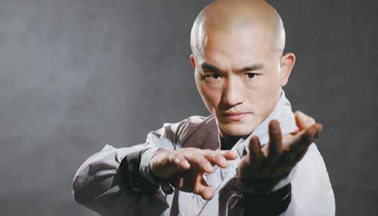 武僧一龙正式宣战泰森！凭真功夫硬碰硬，或改变武术低迷现状_百科TA说