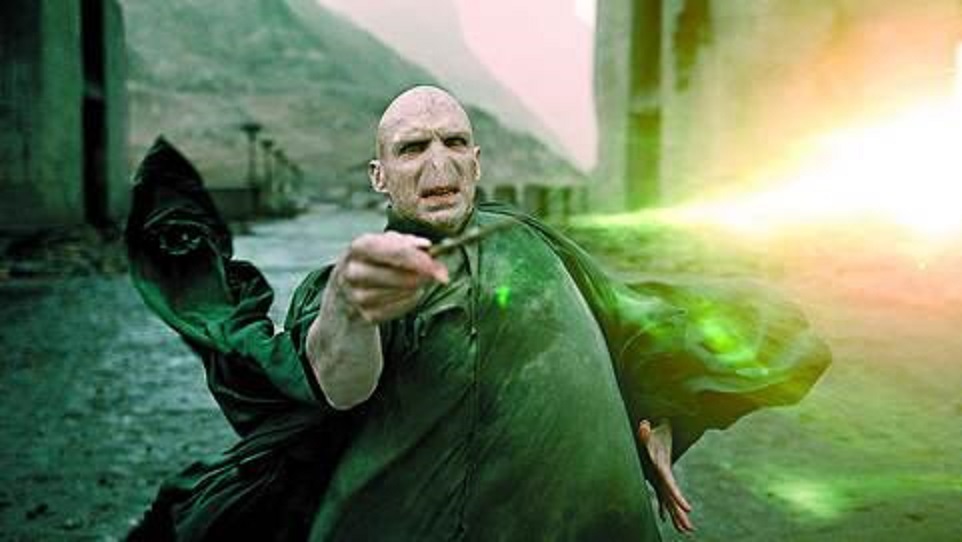  p>阿瓦达索命(avada kedavra),是著名魔幻小说《 a target="_blank"