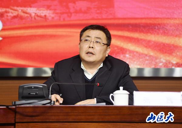  p>张巍,男,1976年10月生,山西阳曲人,本科学历,硕士研究生.