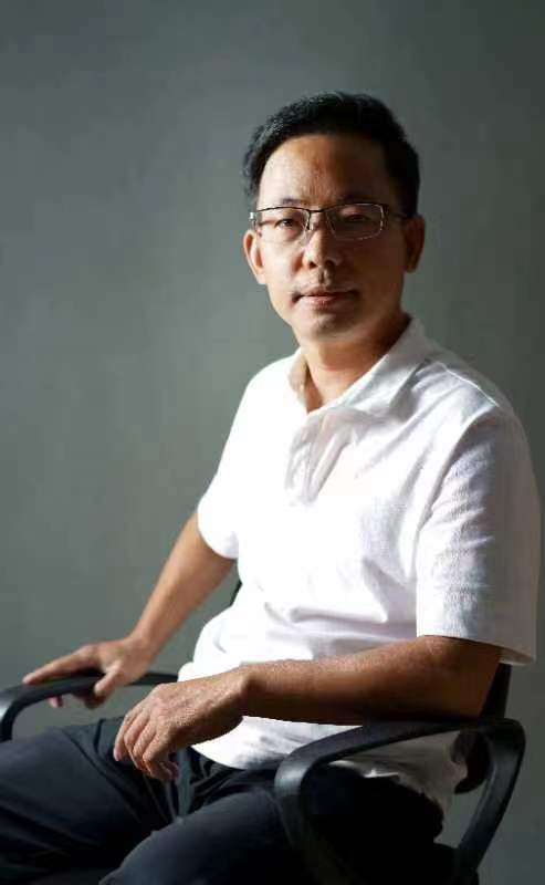  p data-id="tyzfbr7lpsaq">孙峰,画家,中国美术家协会会员.