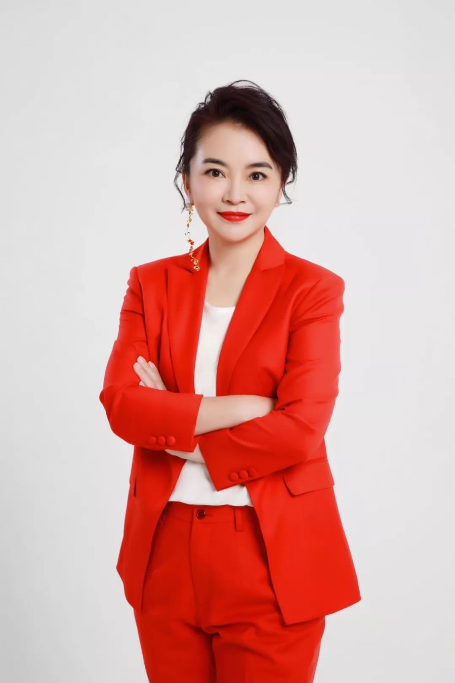 周洲