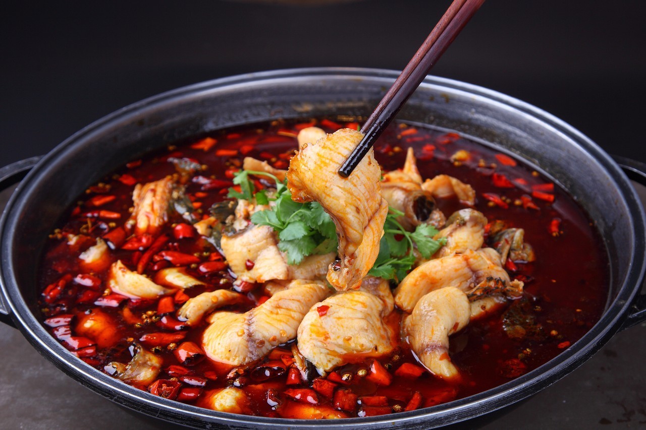  p>麻辣全富锅是一道美食,由 a target="_blank" href="/item/鱿鱼