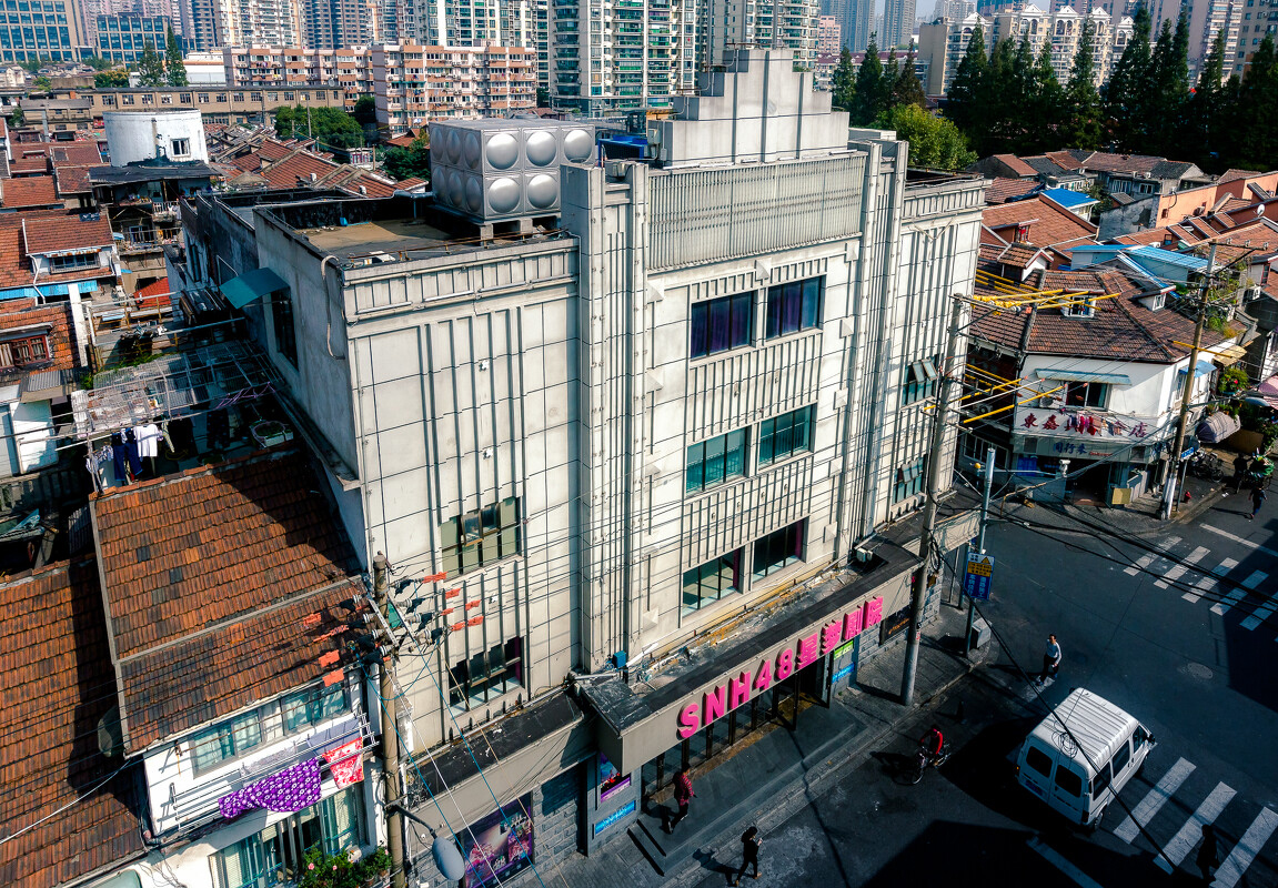  p>snh48星梦剧院,坐落于 a target="_blank" href="/item/上海