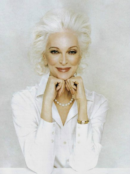  p>卡门·戴尔·奥利菲斯,1931年6月3日出生于纽约,美国超模,是世界