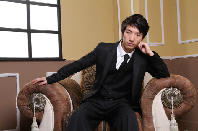  p data-id="gnx2j4w75b">罗维帅(1991年)出生于遵义市习水县,担任星