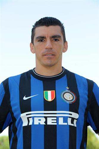  p>卢西马尔·费雷拉·达·席尔瓦( lucimar da silva ferreira),昵称