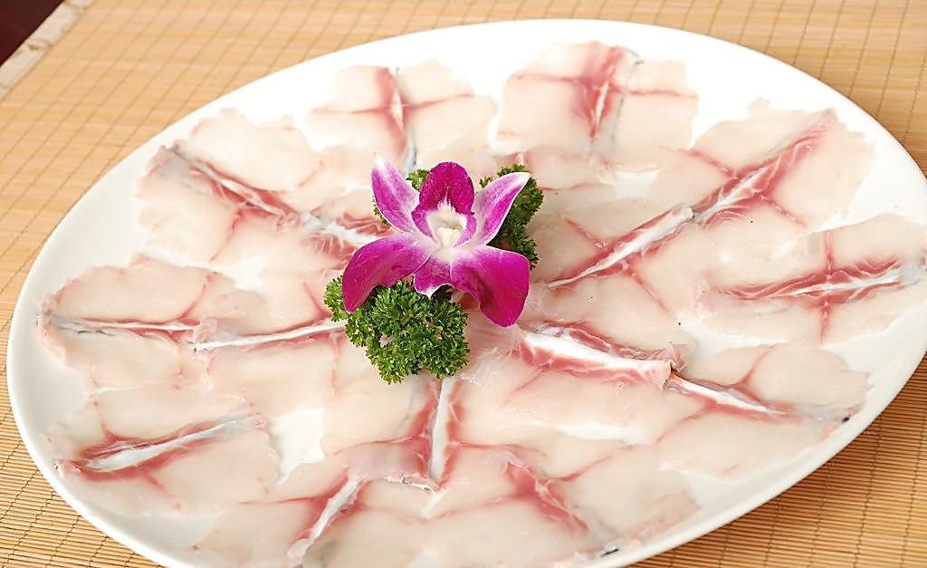 四生鱼片火锅