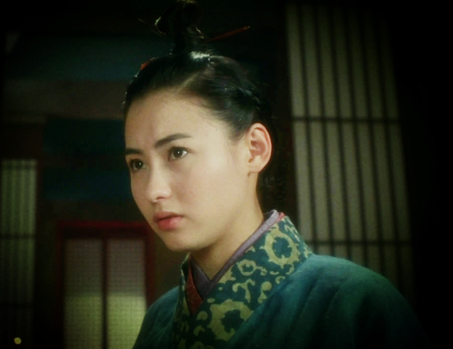  p>张柏芝,1980年5月24日出生于中国香港,中国香港影视女演员,歌手.