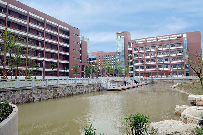 常德大学怀德学院