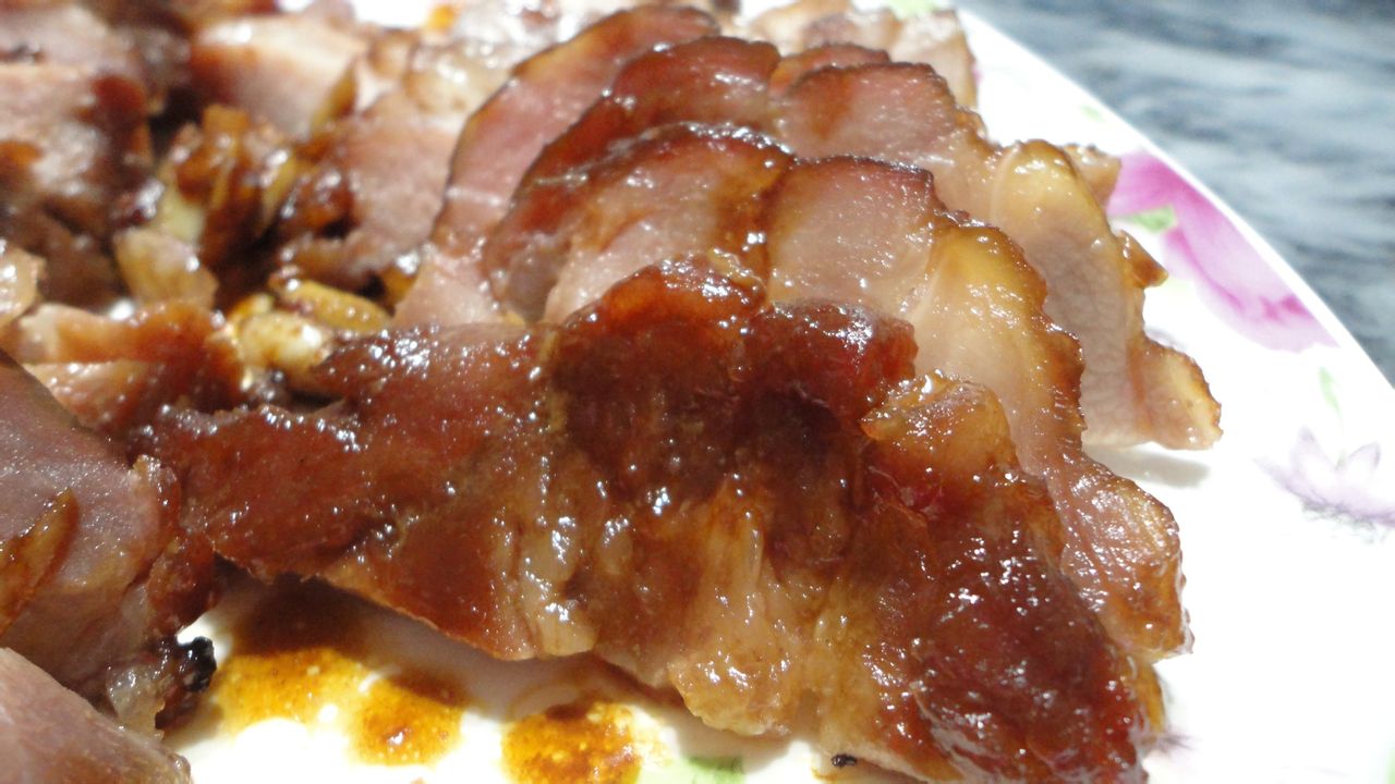  p>以梅头肉,叉烧酱为主料的菜品. /p>