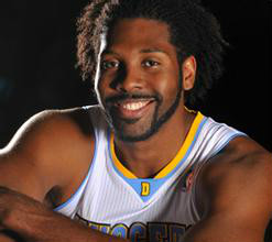  p>内内·希拉里奥( i>nenê hilário /i>) ,1982年9月13日出生于 a