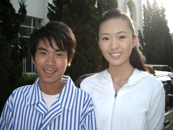 ">昆明市艺术学校 /a>表演系,2004年参加拍摄第一部电视剧《 a