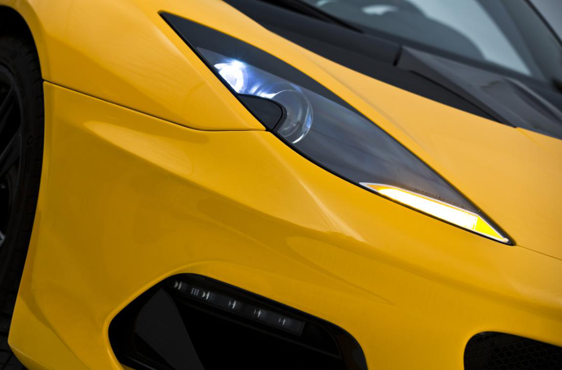  p>路特斯(lotus),是世界著名的跑车和赛车生产商,曾译名莲花跑车