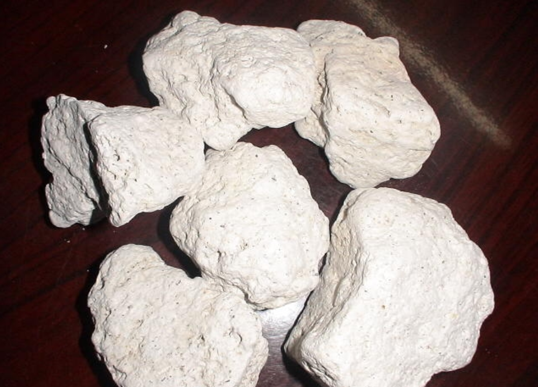  p>浮石指火山喷发后岩浆冷却后形成的一种 a href="#" data-lemmaid=