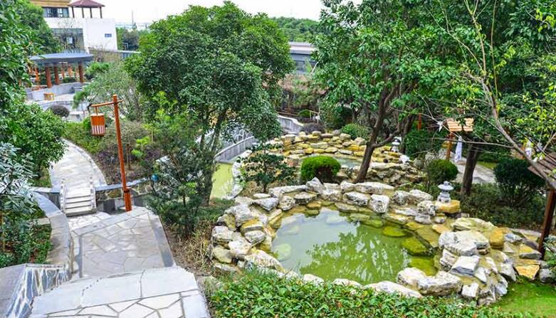 阳山温泉度假山庄