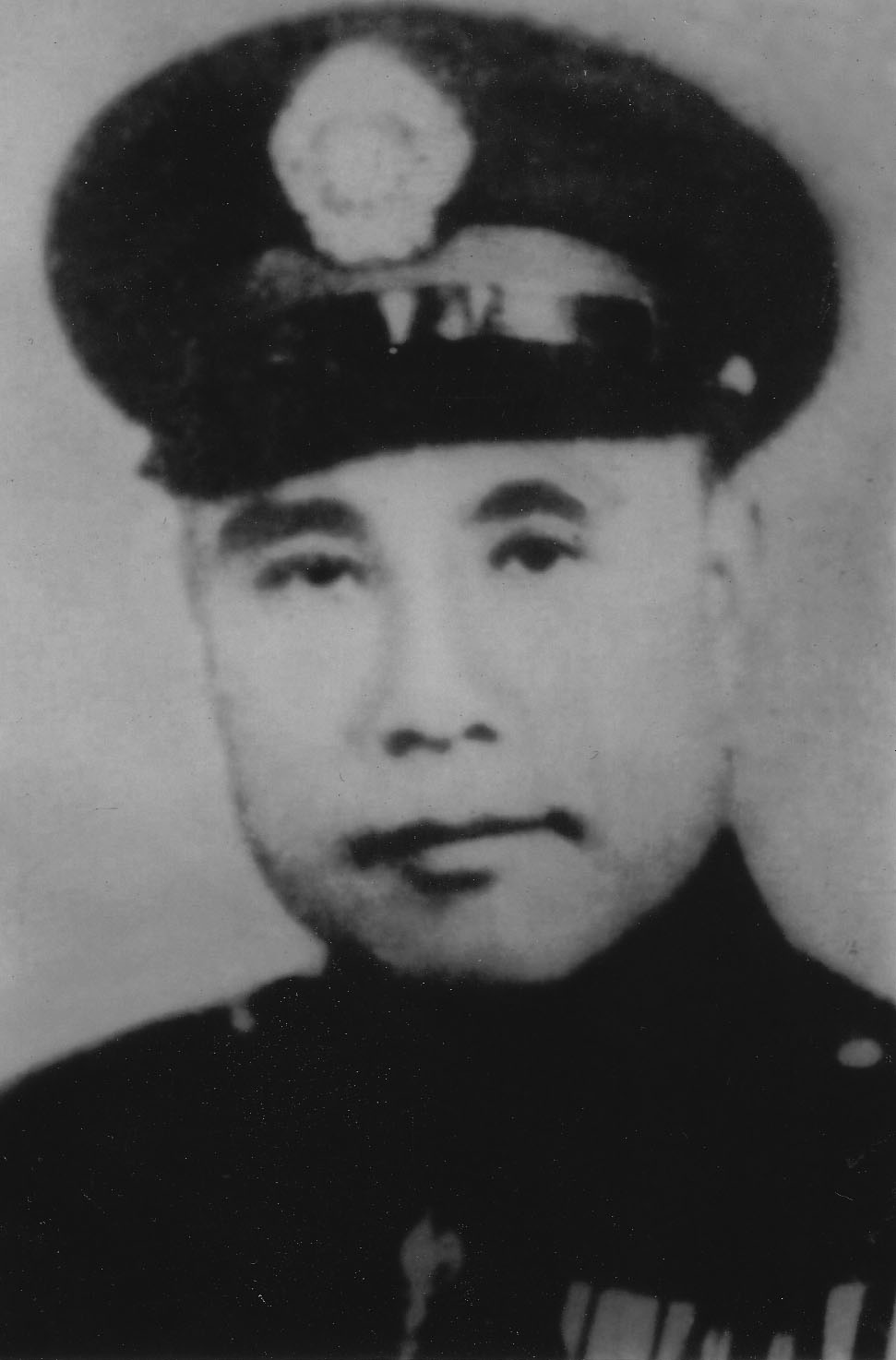 广东兴宁人,国民革命军陆军中将.