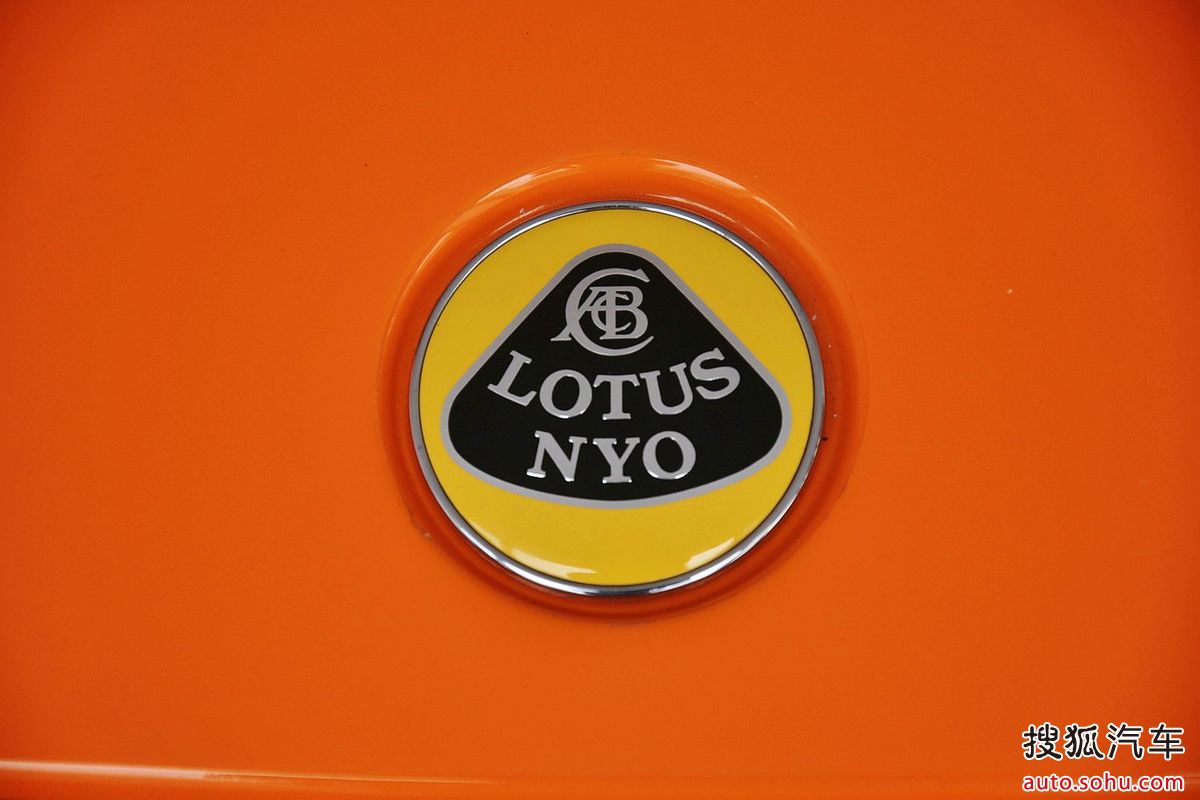  p>路特斯(lotus cars,曾被译为"莲花汽车")是世界著名的跑车与赛车
