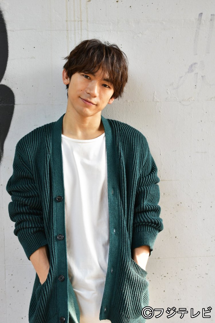 "23208773">naoto /a>, a data-lemmaid="23628421">富田望生 /a>共同