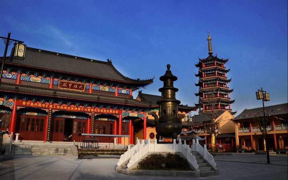  p>兴国寺,位于 a target="_blank" href="/item/河南省浚县/5177149"