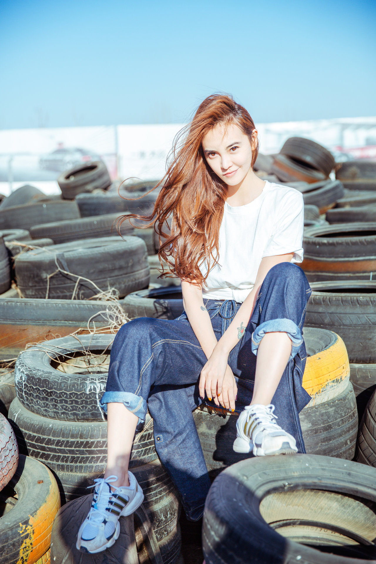  p>李方丁,又名丁小跳,丁丁,1988年2月1日出生于浙江省杭州市,中国