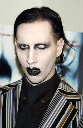  p>玛丽莲·曼森(marilyn manson),1969年1月5日出生于美国 a target=