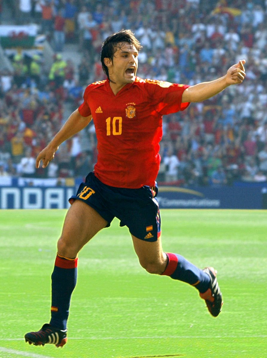  p>费尔南多·莫伦特斯(fernando morientes),全名费尔南多·莫伦特斯