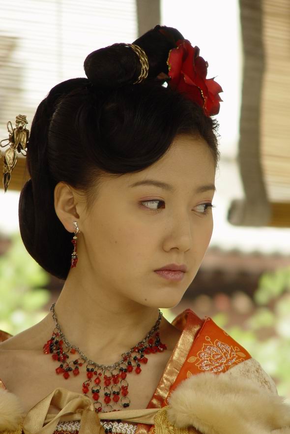  p>《泪痕剑》是江西电视台电视剧制作中心出品的古装武侠电视连续剧