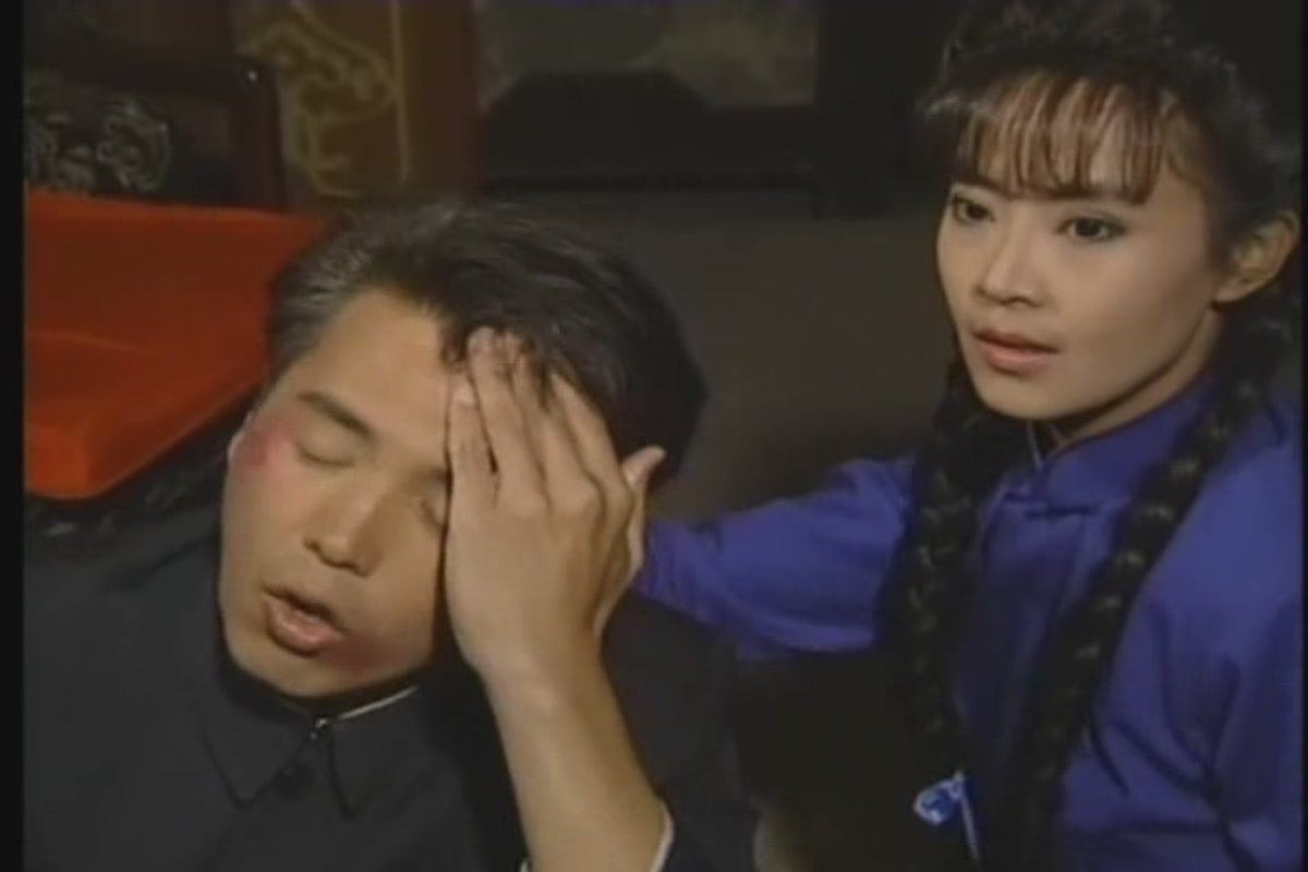 id="3087761">画栋雕梁 /a>深宅大院的梦凡,日日夜夜站在望夫崖上,只