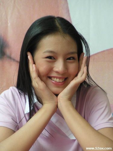  p>刘品言(esther lau),1988年8月8日出生于台湾省台北市,中国台湾