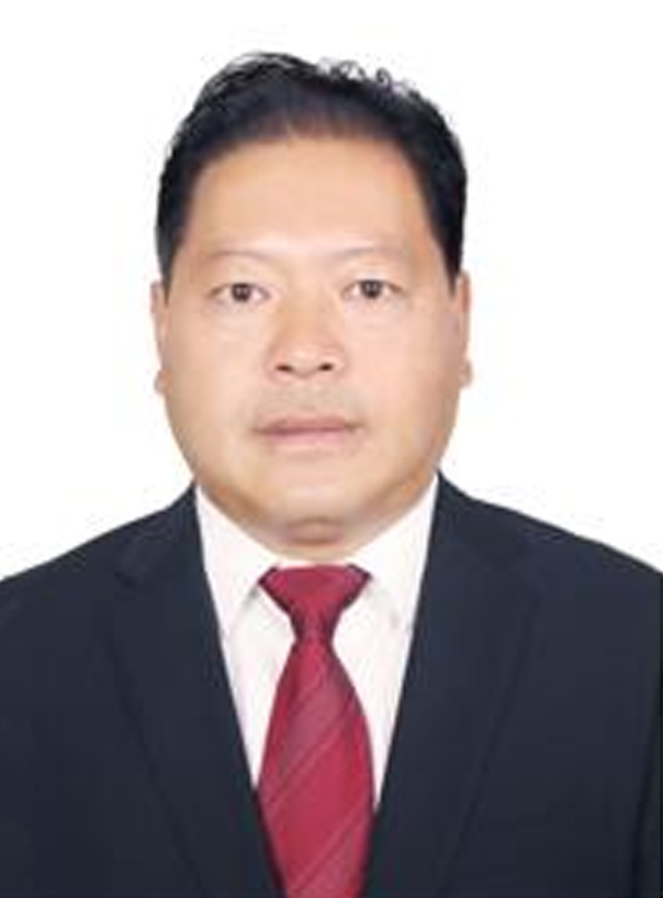 曾任云南省丽江市科学技术局党组书记.