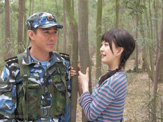  p>《旗舰》是由 a target="_blank" href="/item/海军政治部电视艺术