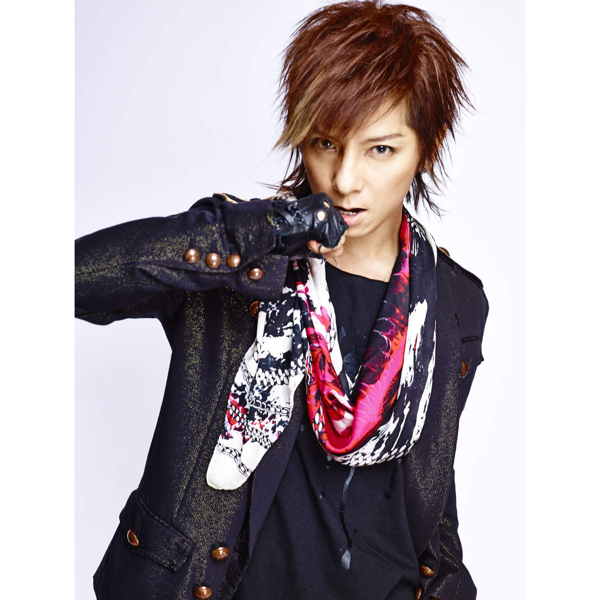 的主题曲,由 a target="_blank" href="/item/松冈充