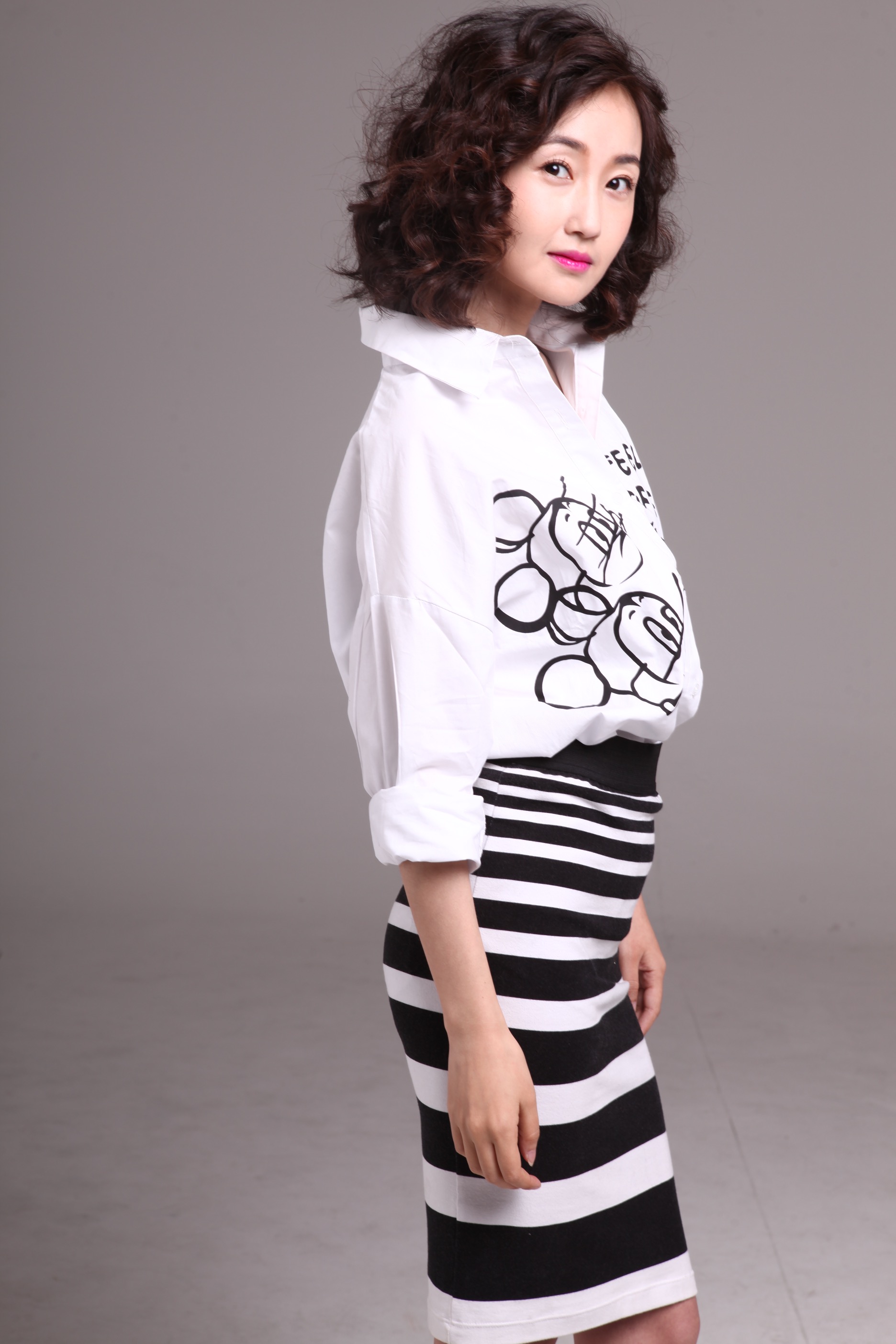  p>尹馨梓,1985年8月26日出生于天津市,毕业于 a target="_blank"