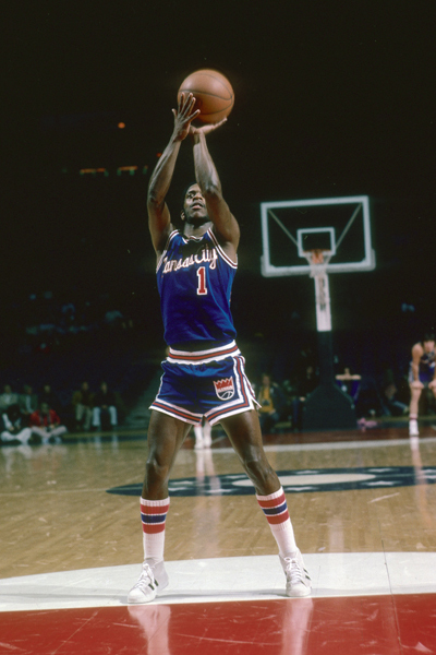  p>内特·阿奇博尔德(nate archibald),1948年9月2日出生于美国纽约