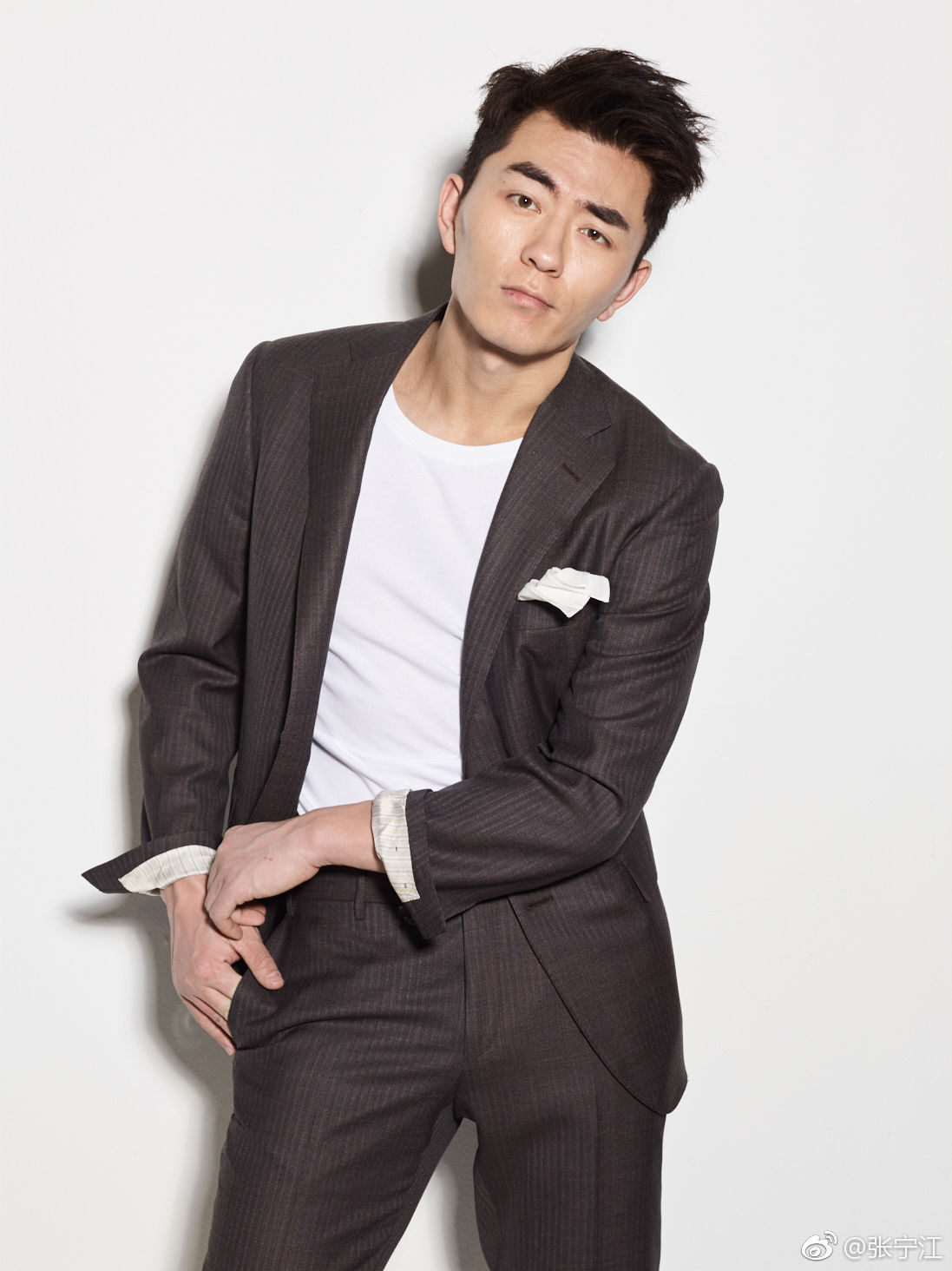  p>张宁江,1984年8月25日出生于浙江省嘉兴市平湖市,中国内地男演员