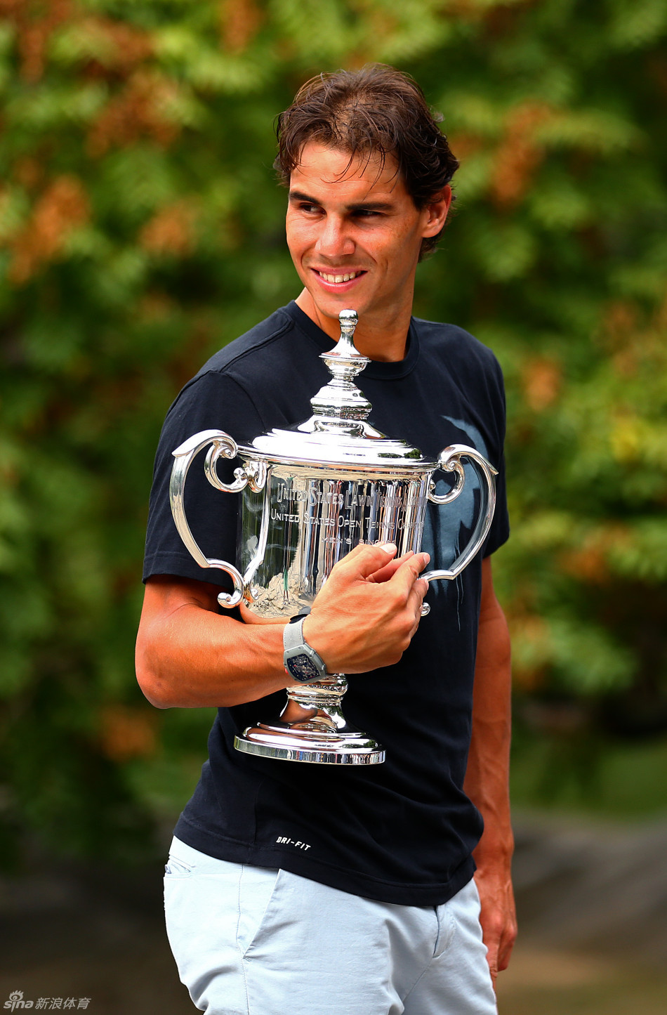  p>拉菲尔·纳达尔(rafael nadal),1986年6月3日出生于西班牙马略卡