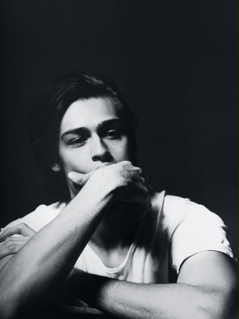  p>道格拉斯·布斯(douglas booth),1992年7月9日出生于英国伦敦