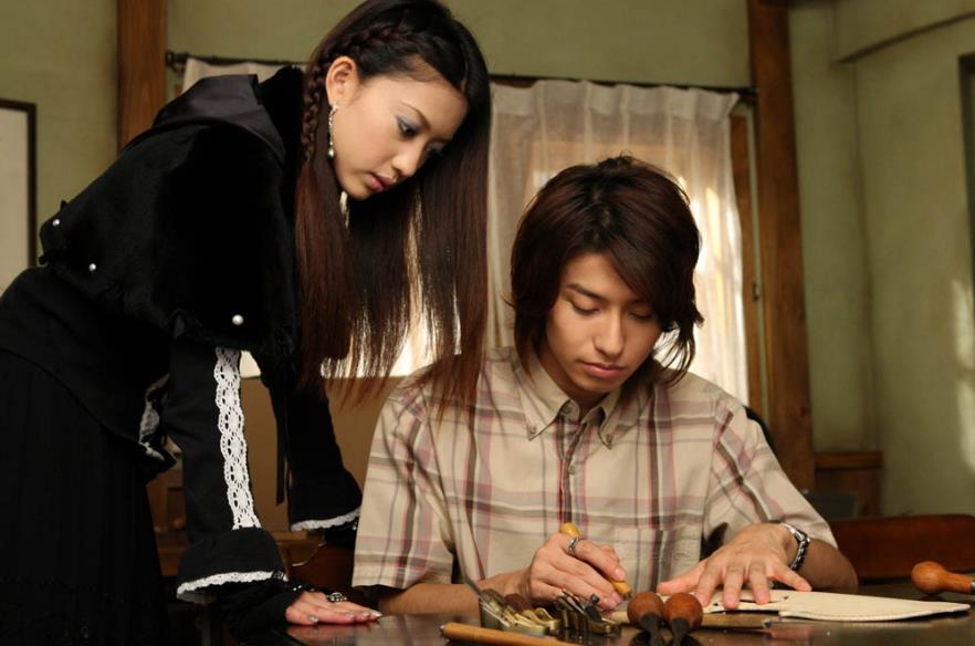  p>日本特摄剧《 a href="#" data-lemmaid="2790304">假面骑士kiva 