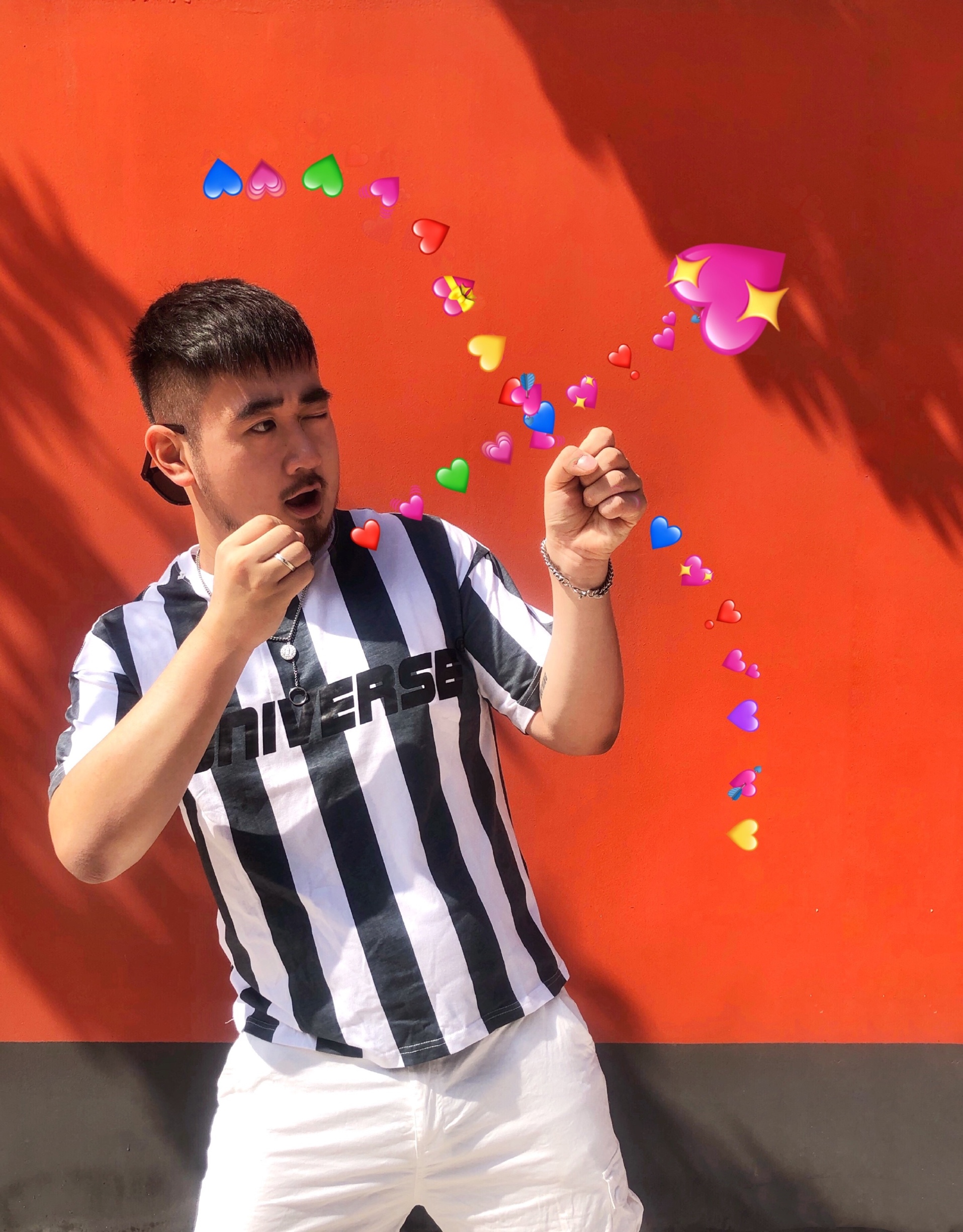  p>陈鼎鼎,1994年8月16日出生于湖北省,中国内地