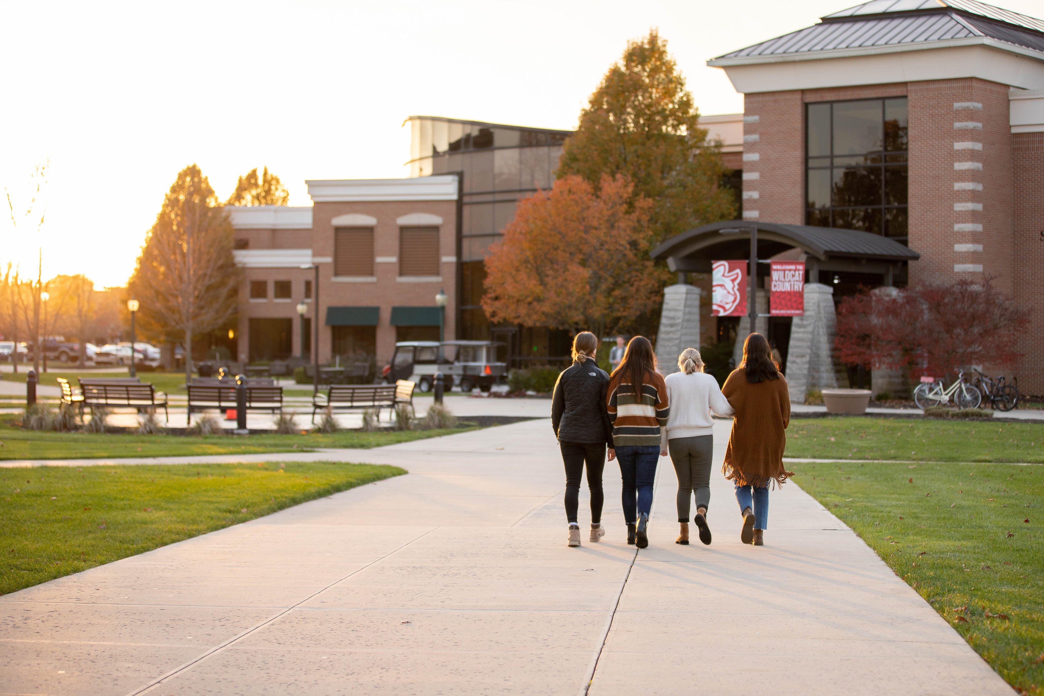 " data-ctrid="tmcfwxlqcxil">印第安纳卫斯理大学(indiana wesleyan