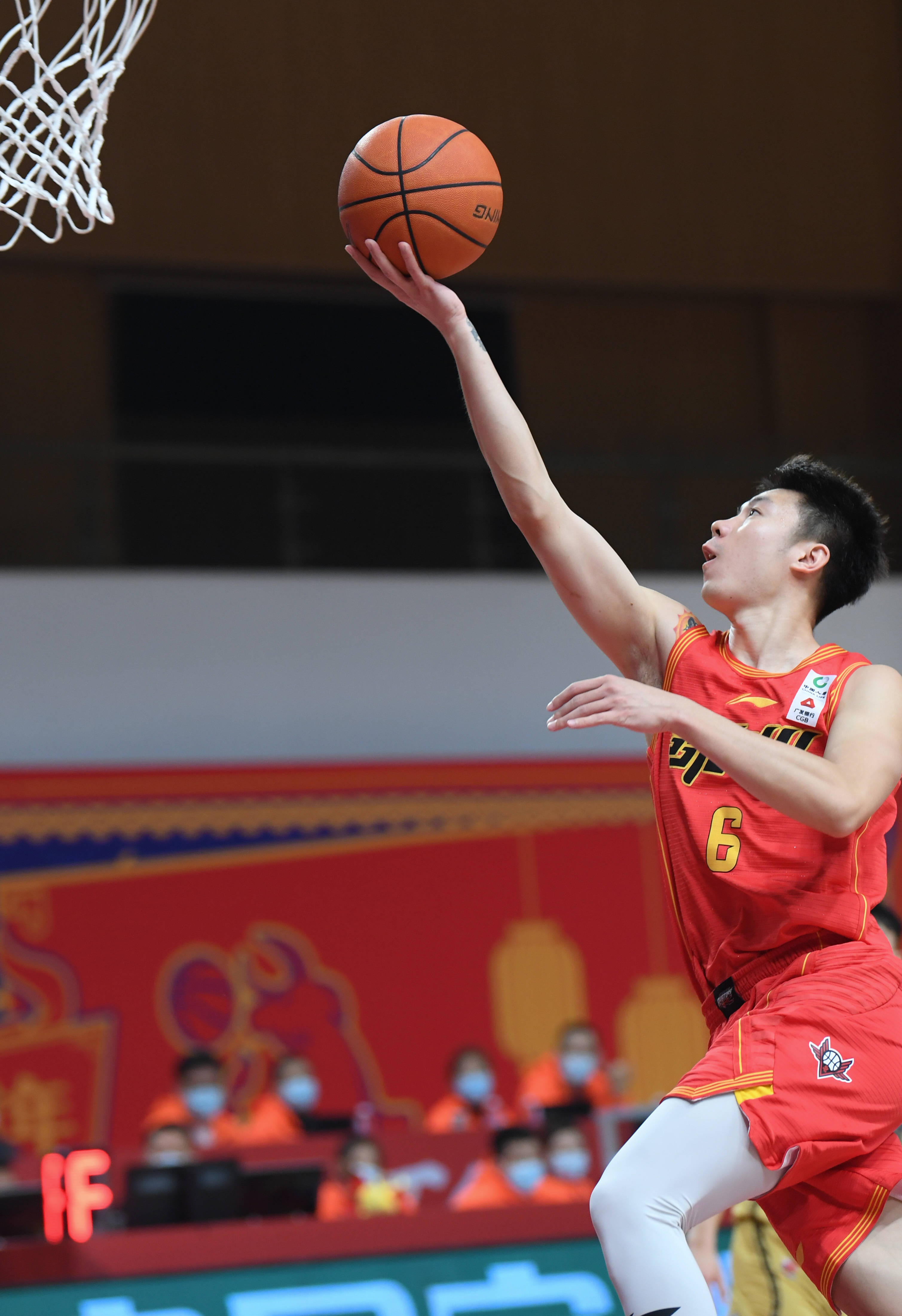 1995年1月26日出生于吉林省长春市,中国职业篮球运动员,场上司职后卫