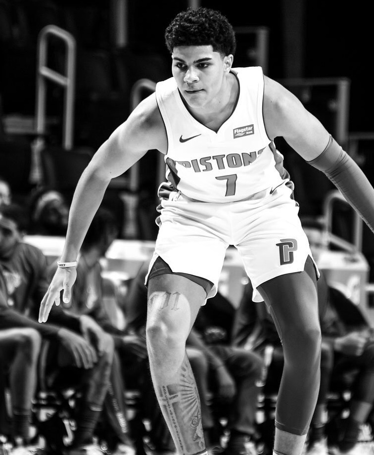  p>基利安·海斯(killian hayes),全名基利安·德龙·安特龙·海斯