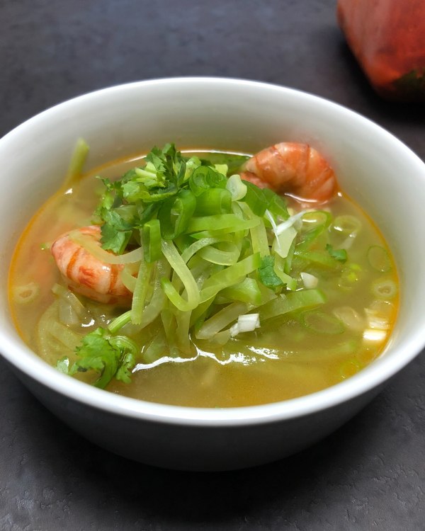 青萝卜炖青虾