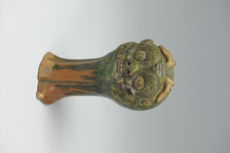 宋三彩陶镇墓兽