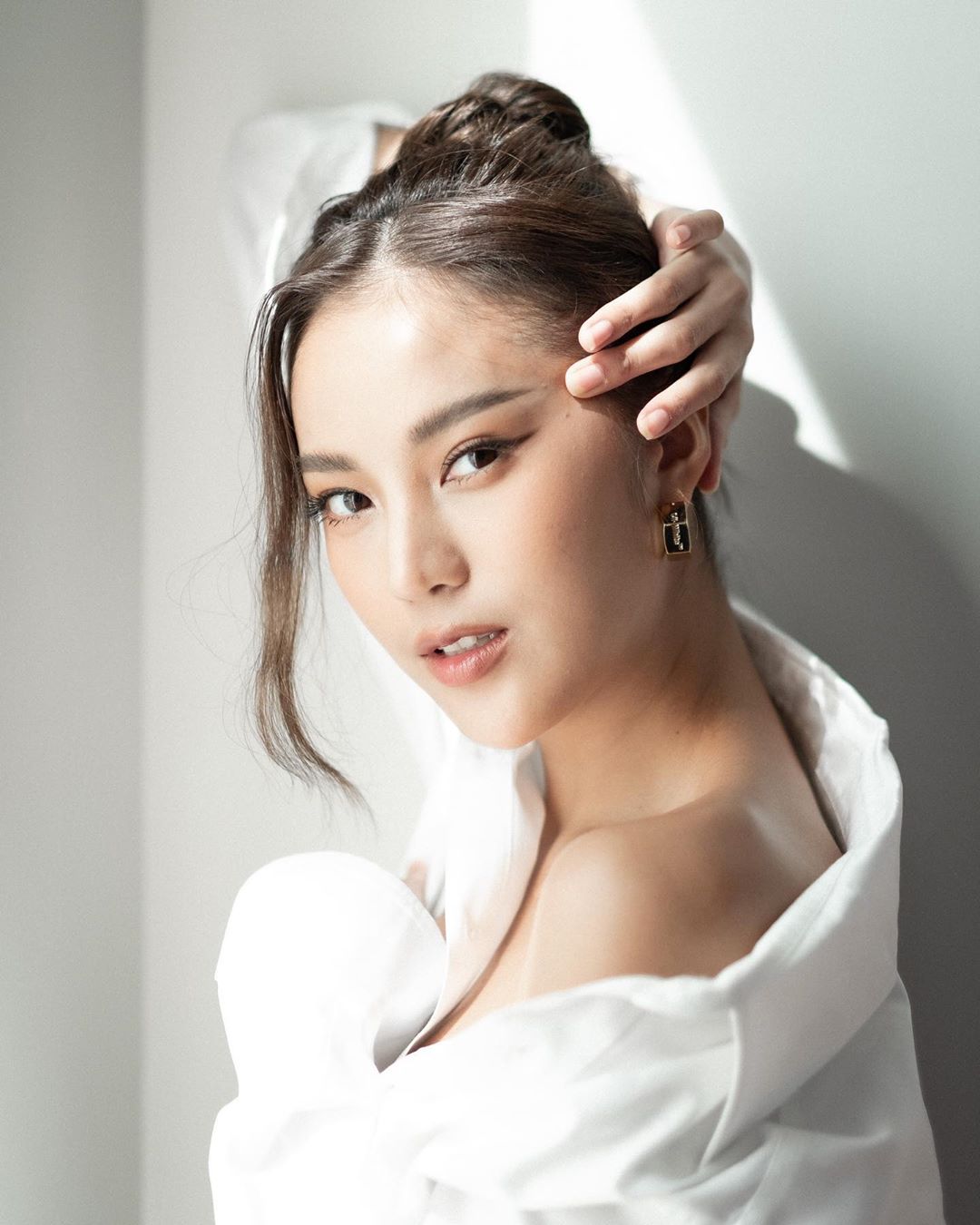  p>妮莎春·唐苏努恩(may / mae),1993年5月9日出生于泰国乌隆他尼府