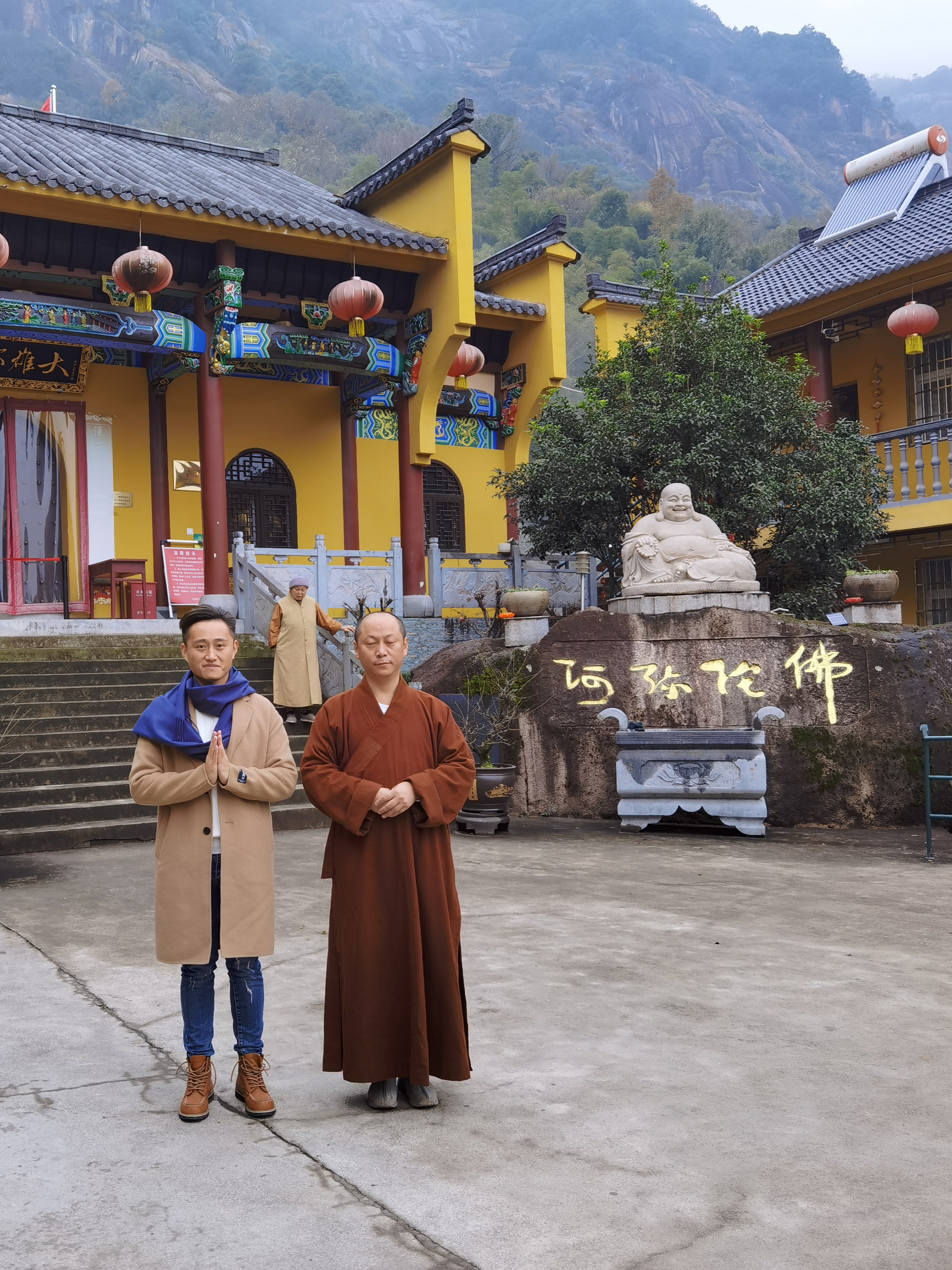  p>九华山金刚茅蓬,坐落在中国大乘佛教四大名山的安徽九华山后山,为