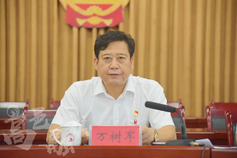 高邑县第十七届人民代表大会第一次会议