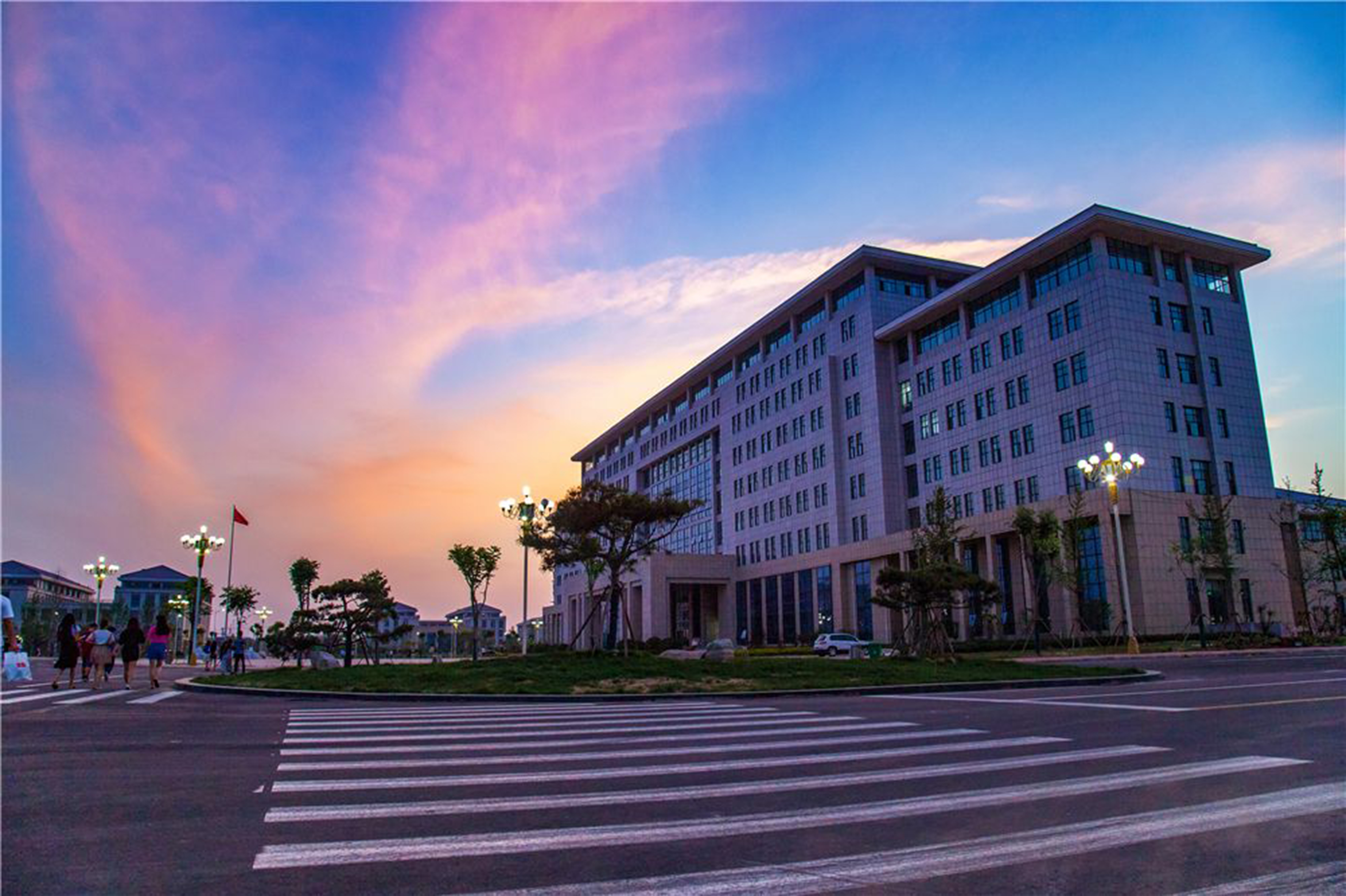 商丘医学高等专科学校